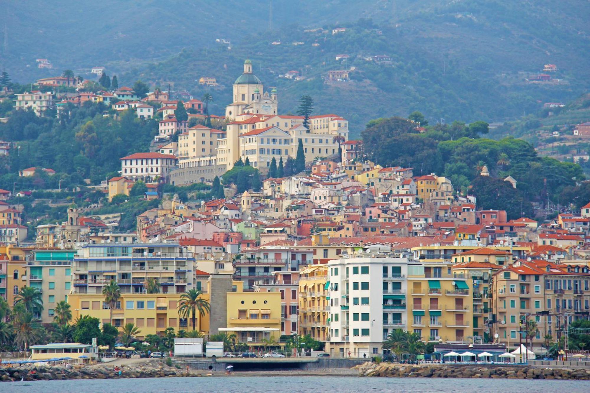 LS1-SANREMO: nel cuore della citta! Esterno foto